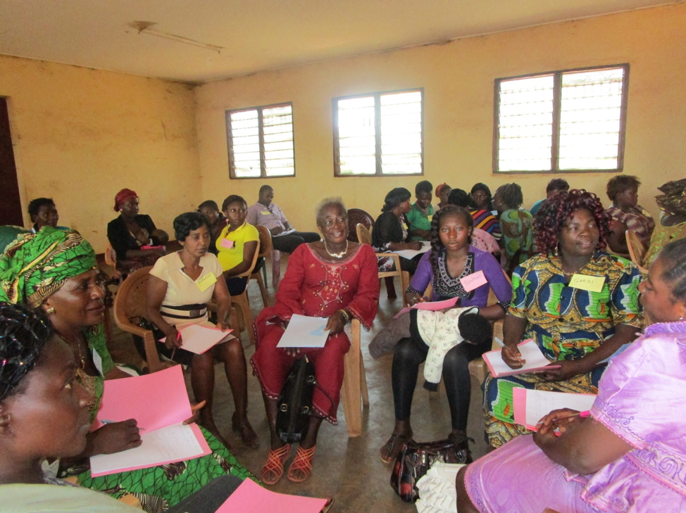 Cameroon marketplace women